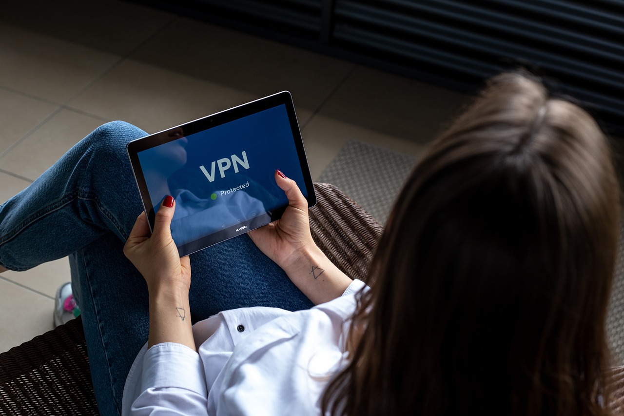  How To Invest Online Without Putting Your Data At Risk