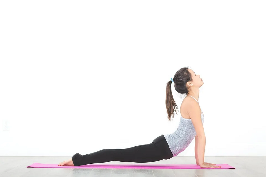 Learn to Do Yoga in a Very Simple Way with These Tips