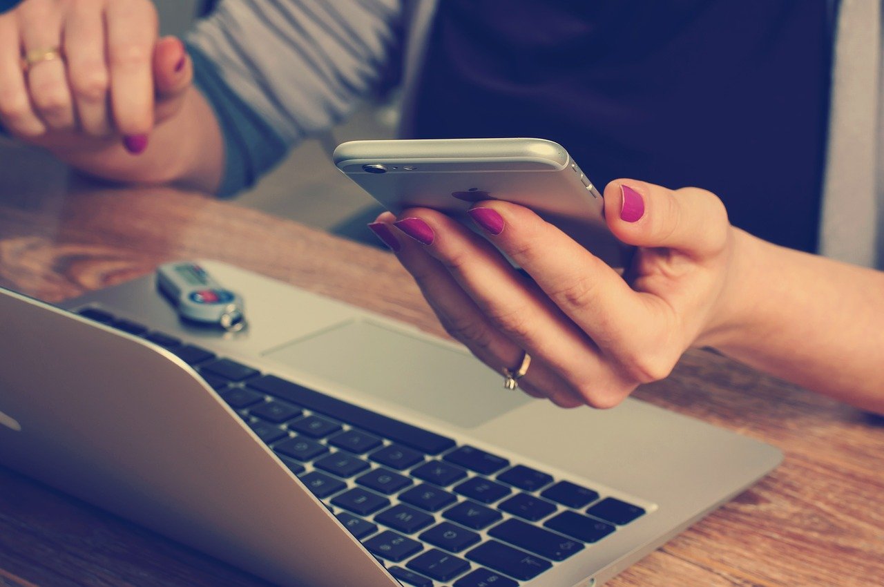Discover 10 Tips on How to Lead a Team Virtually
