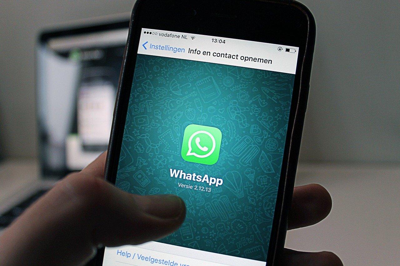 Share WhatsApp Profile by QR Code - See How