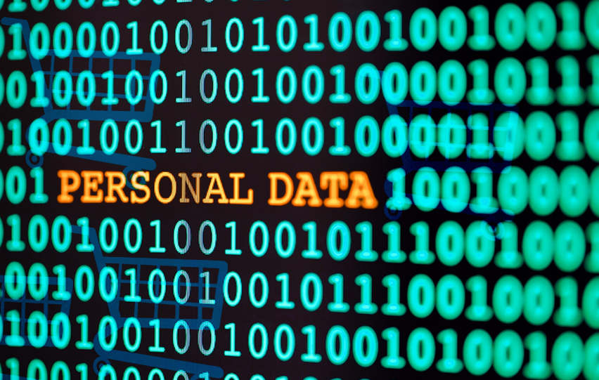 21 Buttons Exposes User Personal Details