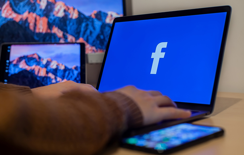 Facebook Better Captions Await Visually Impaired
